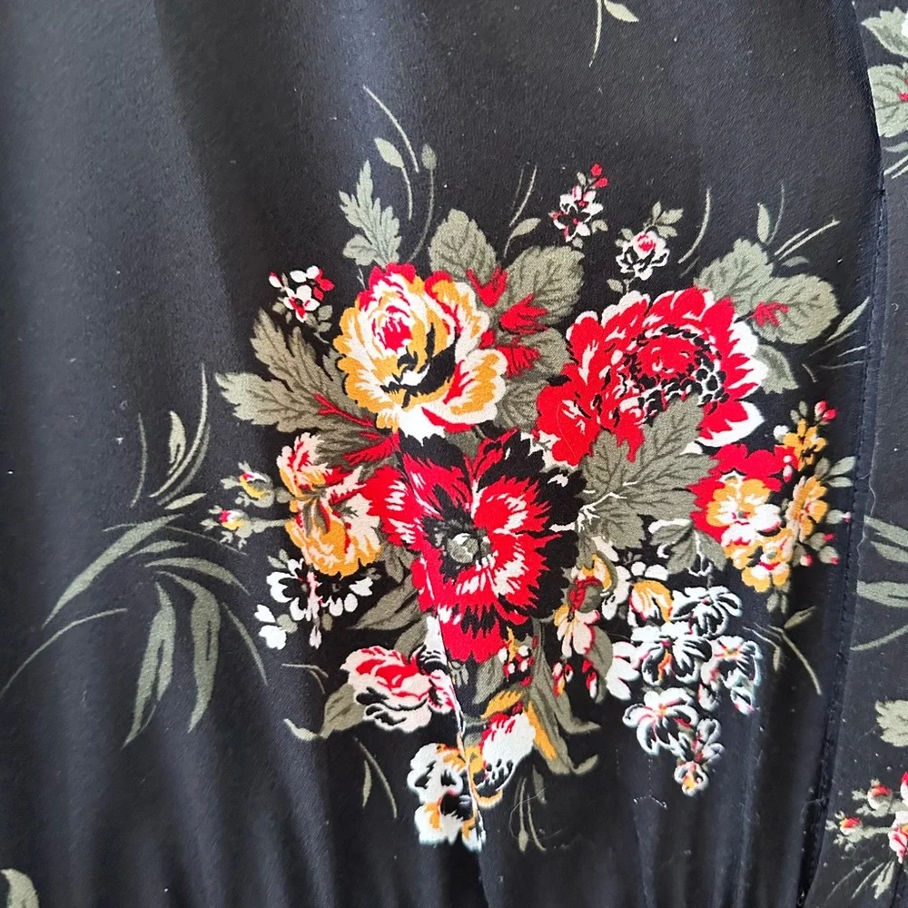 LOFT Outlet | Black Floral Dress - Picture 4 of 6